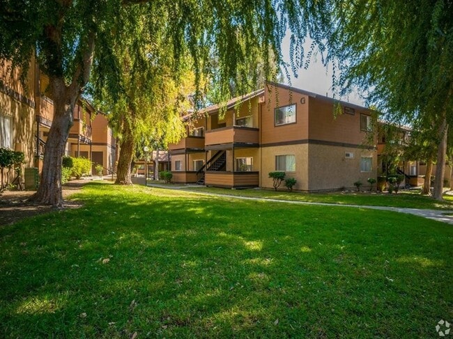 Park Heights Apartments