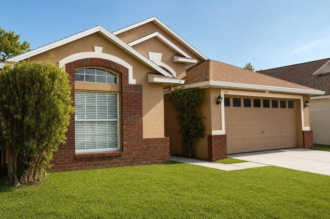Photo - 145 Thornbury Dr