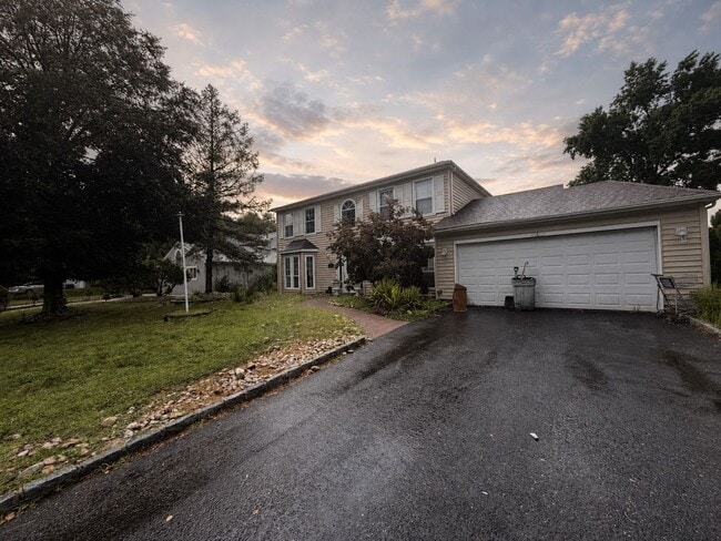 Photo - 8 Lindner Ln