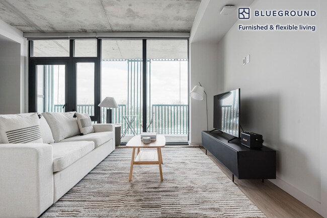 Photo - 3030 Potomac Ave Unit FL3-ID1017