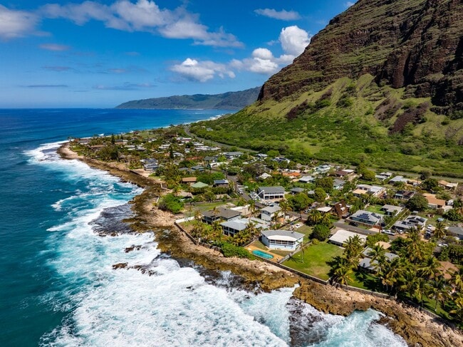Photo - Ocean Front Property in Waianae with a quiet rural setting 3/3 Single Family Home and a 2/1 Cottage