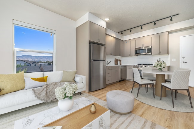 Building Photo - Luka Apartments