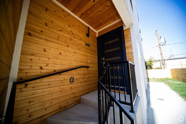 Building Photo - 237 Urbane Crst Dr Unit 237 Rental