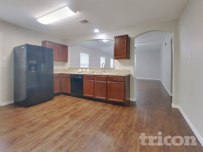 Photo - 21419 Palma Grove Way