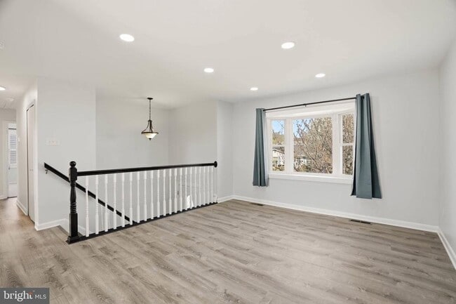 Photo - 7897 Pavilion Dr