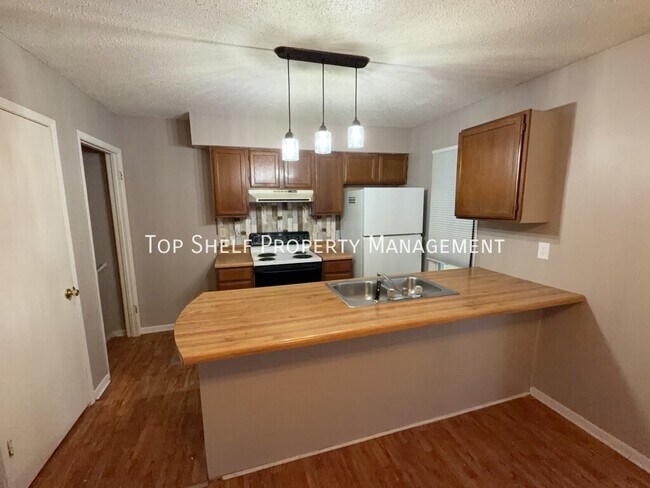 5456 NW 63rd Pl
