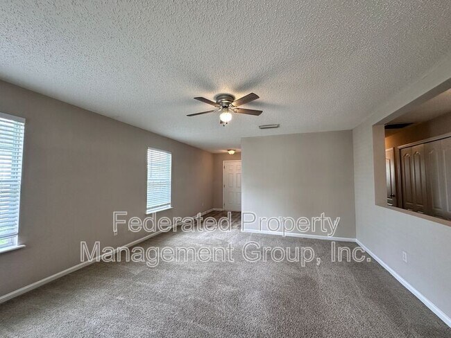 Photo - 2113 Fresco Dr