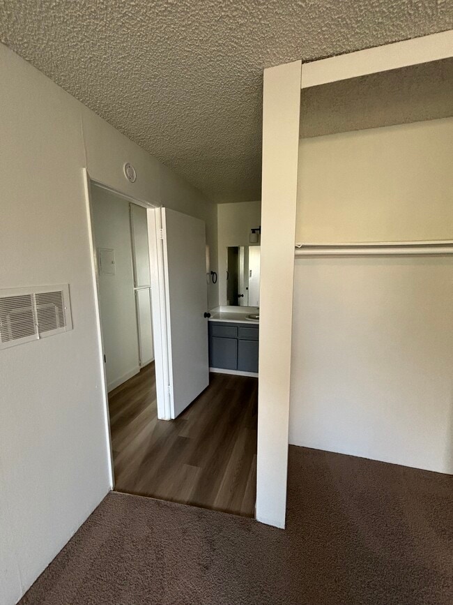 WOODCREST APARTMENTS