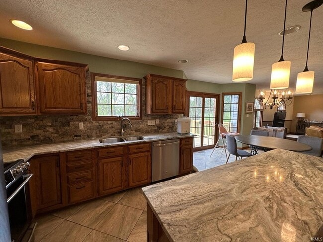 Photo - 3825 E Devonshire Ln