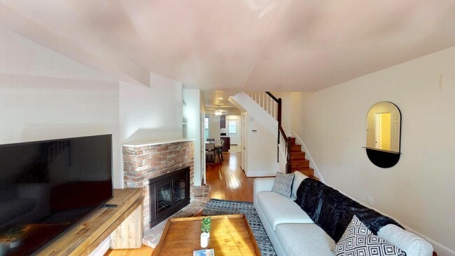 Photo - 835 4th St NE Townhome