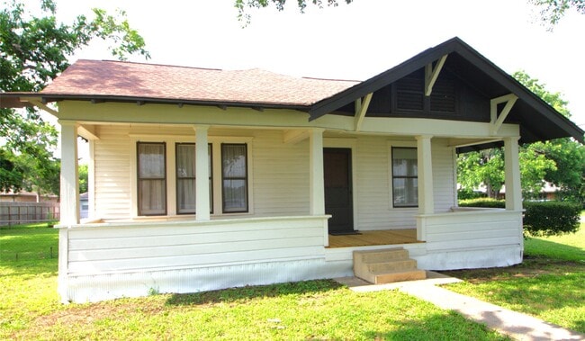 Photo - 315 High St