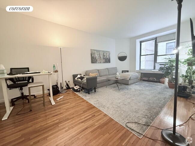 Building Photo - 117 W 58th St Rental