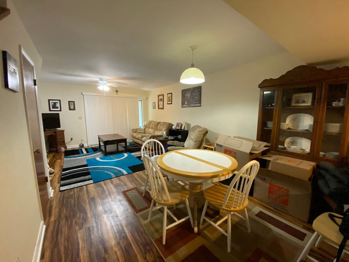 Photo - Pick Wick Park- 2 Bedrm & 2.5 Ba. Close to UF