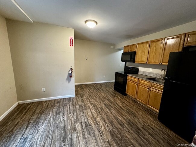 Photo - 9 S Clinton St Unidad B