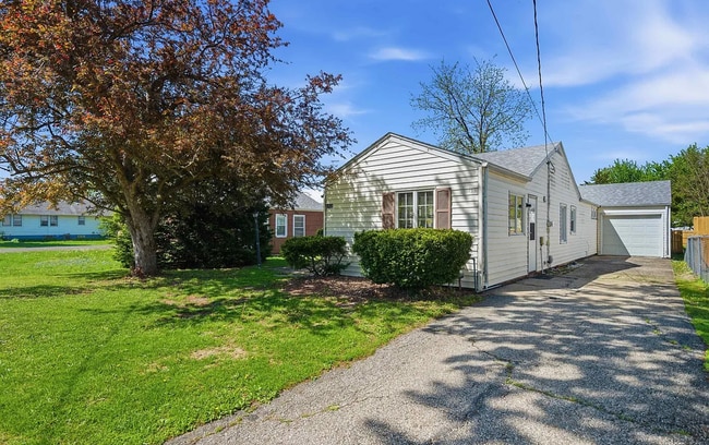 Photo - Affordable 3 Bedroom Home Near Downtown Galesburg!