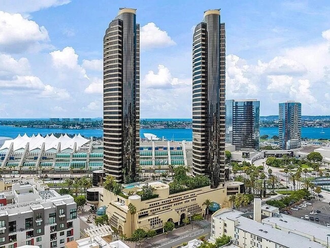 Building Photo - 200 W Harbor Dr Unit 1003 Rental