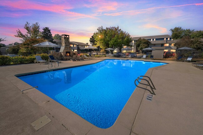 Building Photo - Eagles West Rental