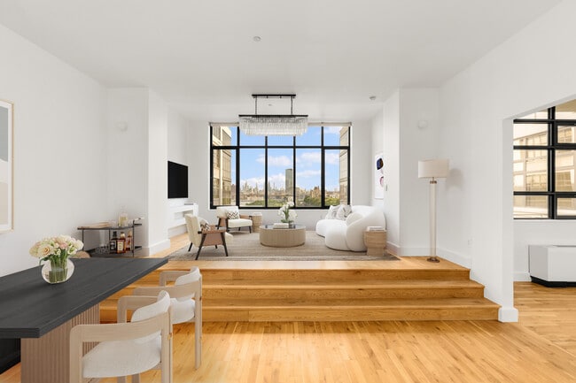 Building Photo - 360 Furman St Rental