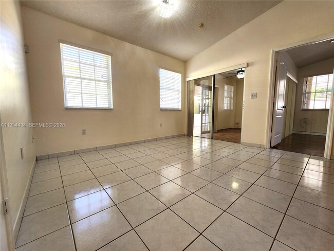 Photo - 14653 SW 115th St