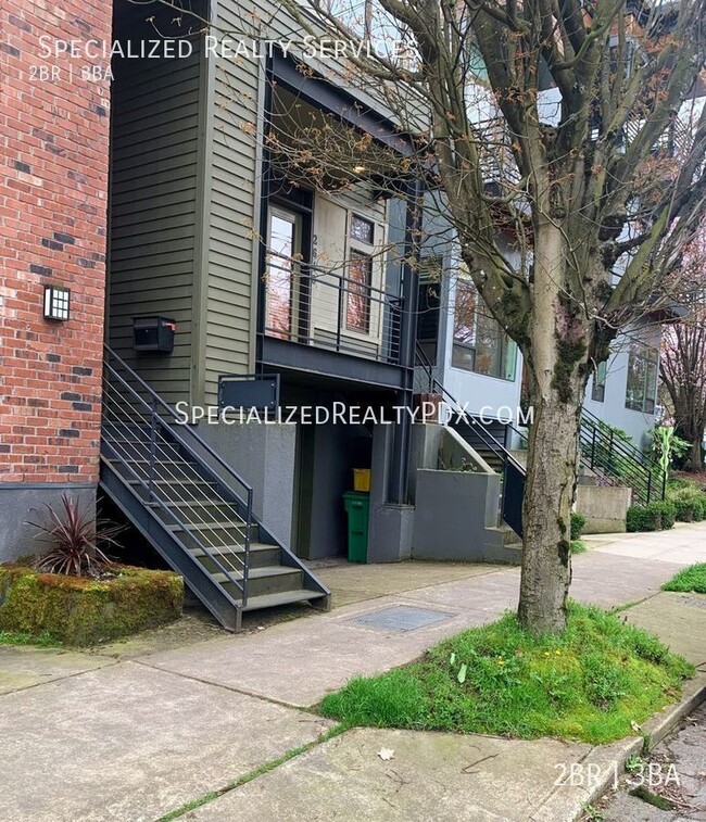 Photo - 2644 NW Thurman St Townhome