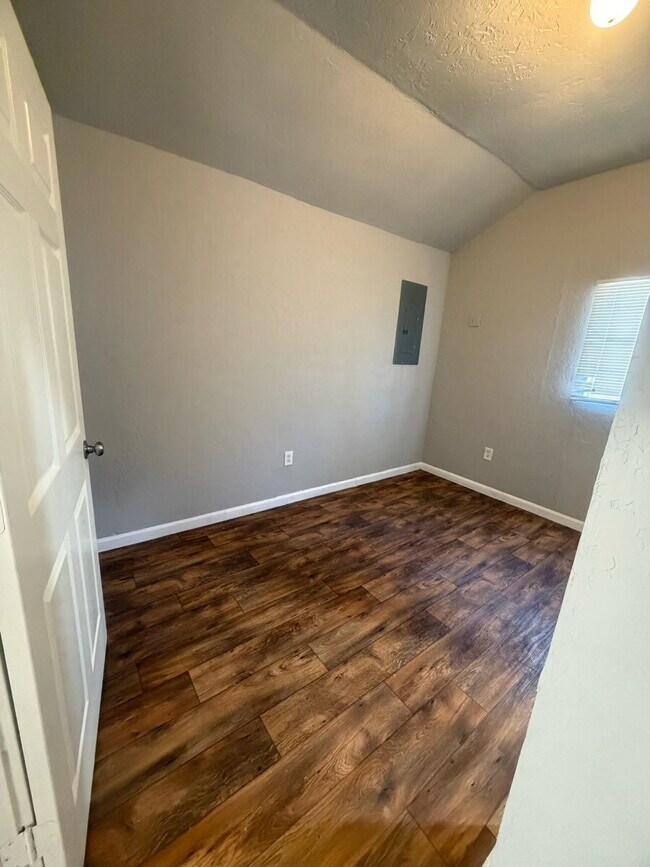 Photo - 1060 W I-20 Access Rd