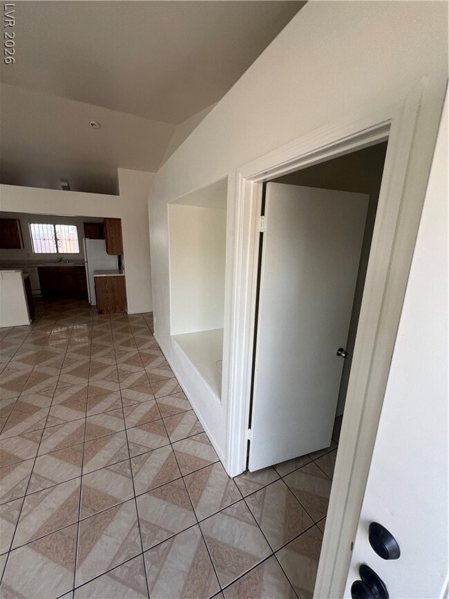 Photo - 825 Hyattsville St