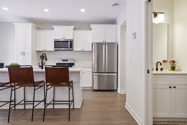 Photo - 618 Franklin St Townhome
