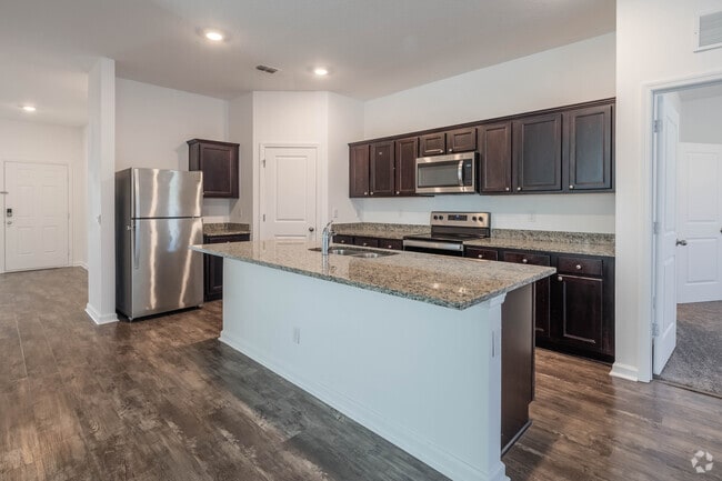 Firefly - 4BR, 2BA - 1,827SF - Kitchen