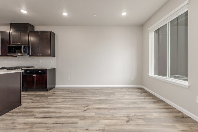 Photo - Castle pines 3 bed / 3 bath townhome for rent