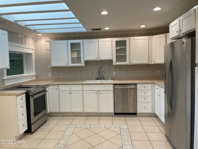 Photo - 1823 W 27th St Unit B