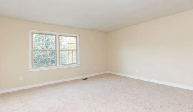Photo - Townhome in the West End