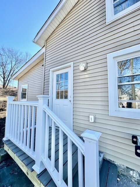 Photo - 1 N Diamond St