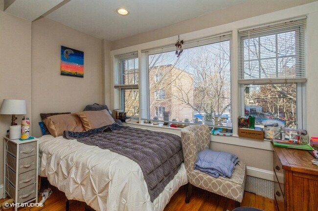 Photo - 26 Chiswick Rd Unit 8