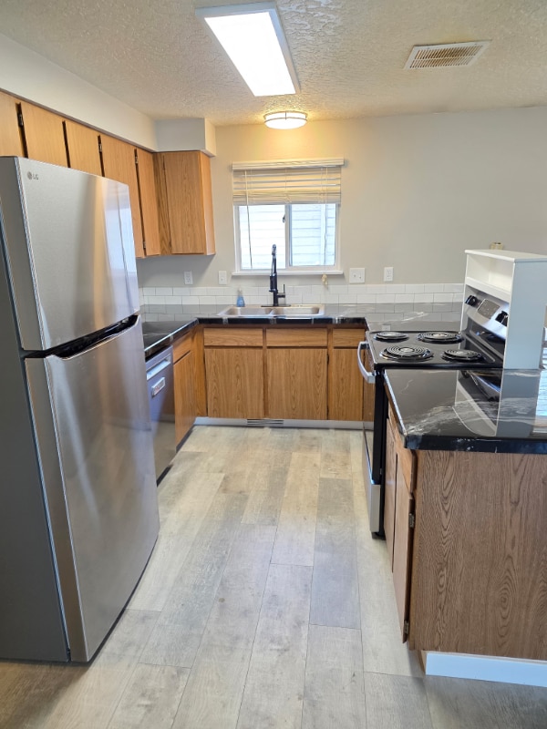 Building Photo - 1605 5th St N Rental