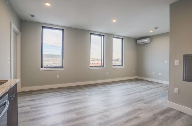 Photo - 3516 John F. Kennedy Blvd