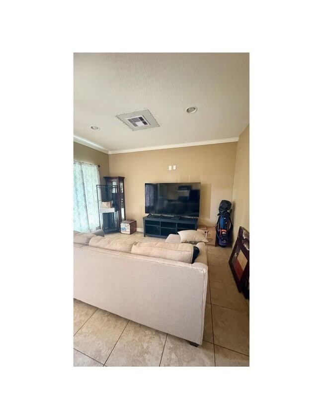 Photo - 2433 Duncan Dr