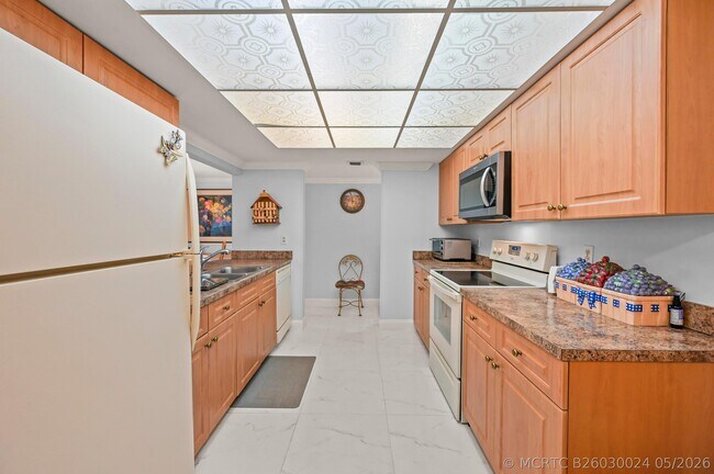 Building Photo - 750 Egret Cir Unit 6509