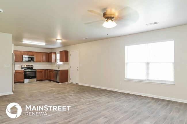 Photo - 1122 Langston Dr