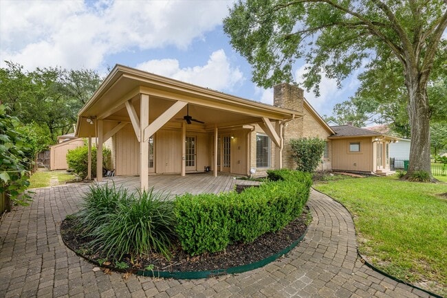 Photo - 7715 Brush Wood Dr