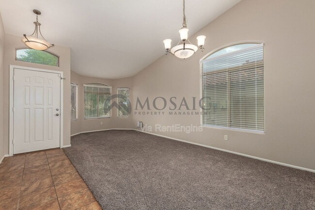 Photo - 61 W Hereford Dr