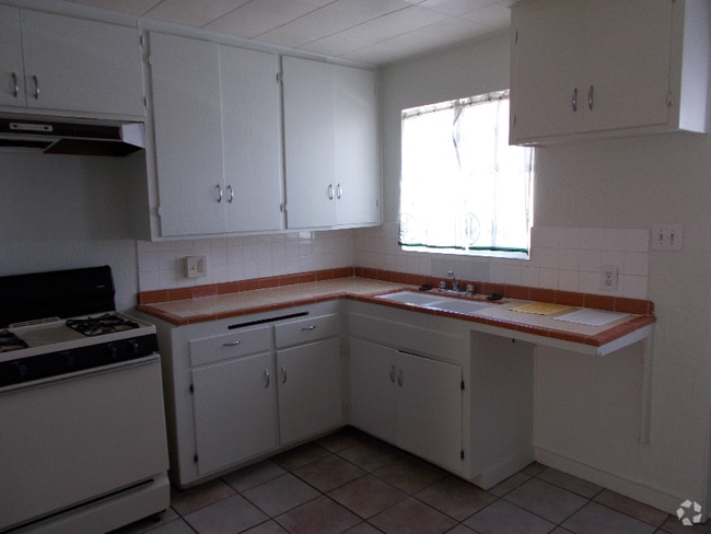 Building Photo - 4335 N 7th St Rental