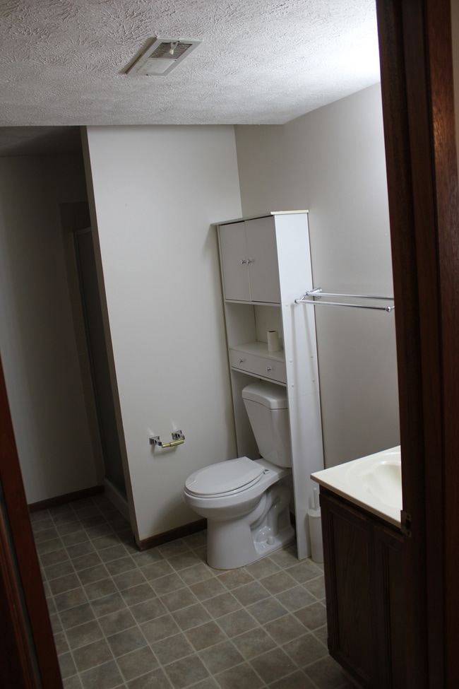 Photo - 5811 Briar Rosa Dr