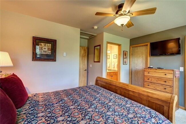 Photo - 120 Mountain Vista Ln