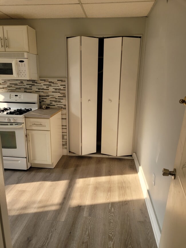 Photo - 5148 Butler St Unit 2