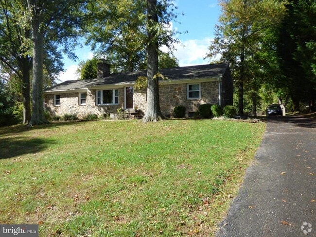 Building Photo - 3116 Bethany Ln Rental