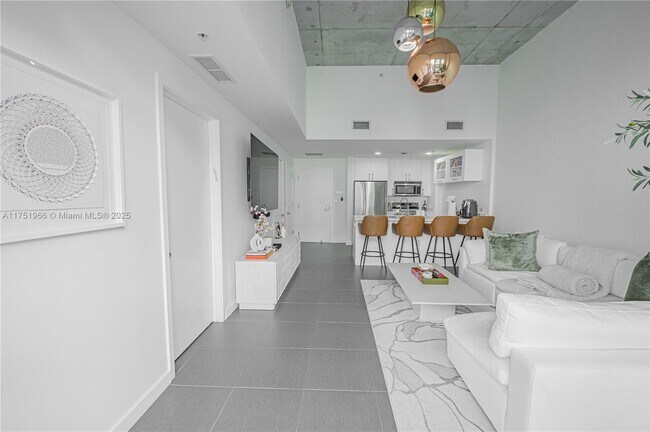 Photo - 3301 NE 1st Ave Unit m0703