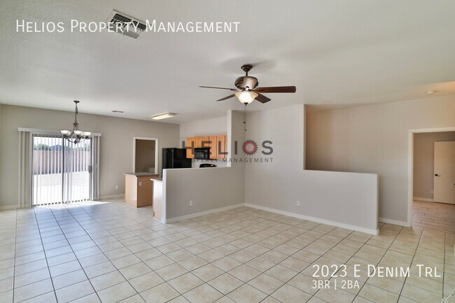 Photo - 2023 E Denim Trail