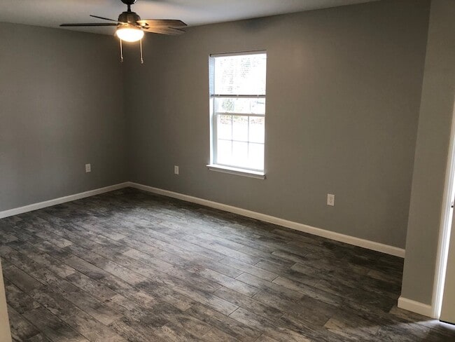 Photo - 107 Magnolia Ave Unit 107