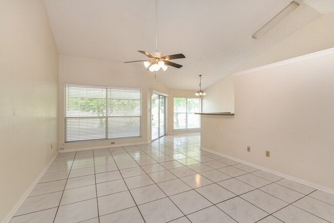 Photo - 840 Longleaf Pine Ct