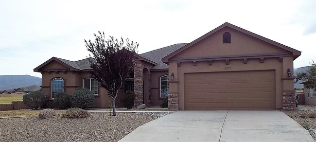 Photo - 2203 Silverado House